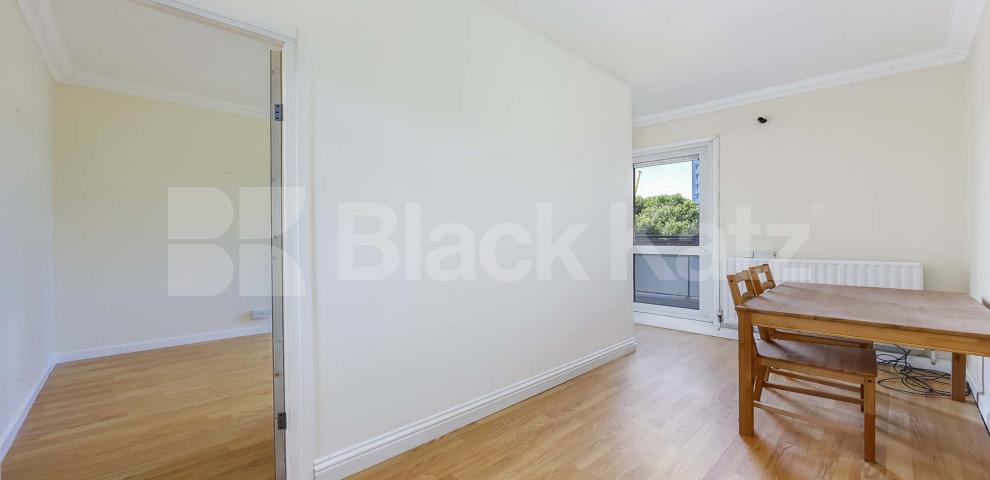 			UNDER OFFER, 4 Bedroom, 1 bath, 1 reception Apartment			 Wyvil Road , Vauxhall